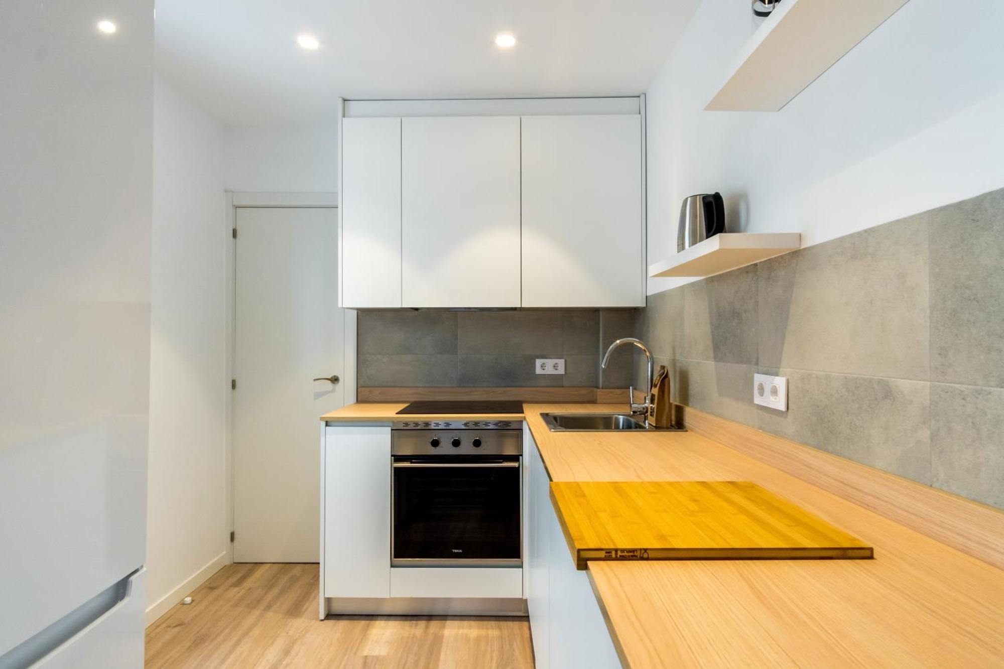 Bright Modern - 2Bedrooms 1Bathroom - Delicias Madrid Exterior foto